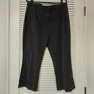 Violets & Roses - (Plus-Size) Classic Cropped Pants With Faux Button Detail